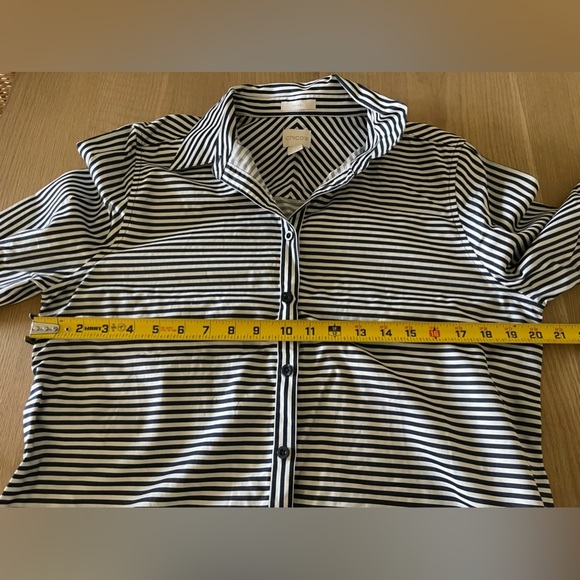 Chico’s| Horizontal Stripe Shirt, No-Iron Button Down Blouse, Size 1/Medium••• - Picture 14 of 15